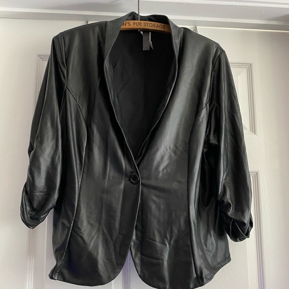 COPY - Faux leather shirt